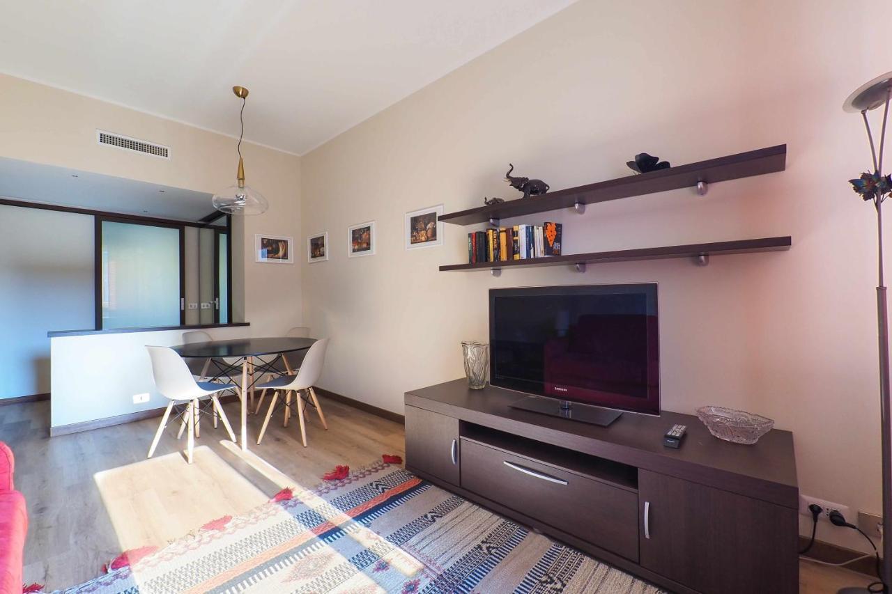 Mba24 Charming Suite Close To Metro Fieracitylife Milano Dış mekan fotoğraf