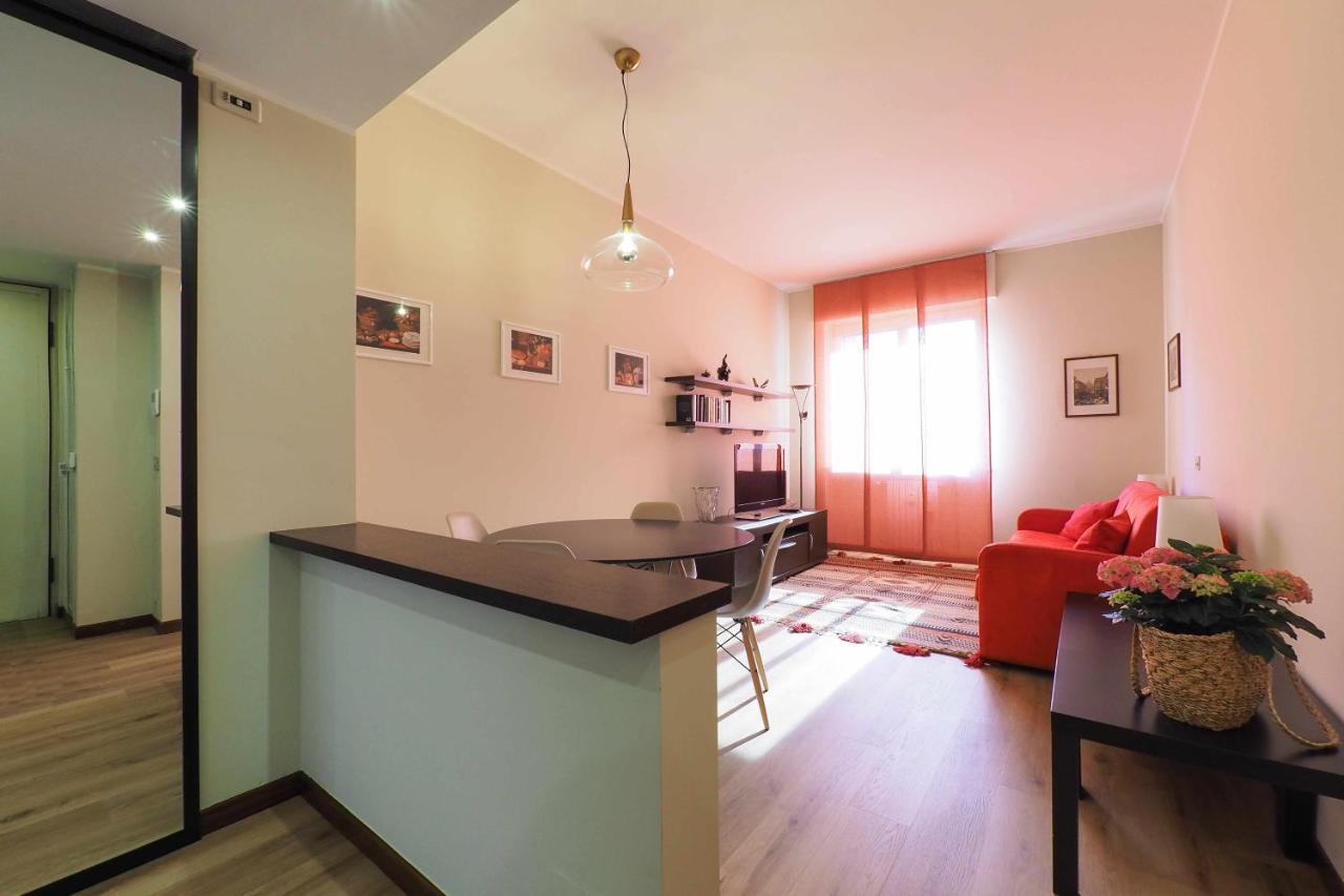 Mba24 Charming Suite Close To Metro Fieracitylife Milano Dış mekan fotoğraf